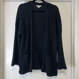 American Eagle black cardigan